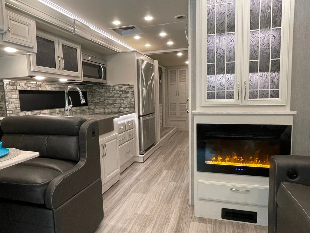 WhatsApp Image 2024-06-21 at 5.03.39 PM (1)