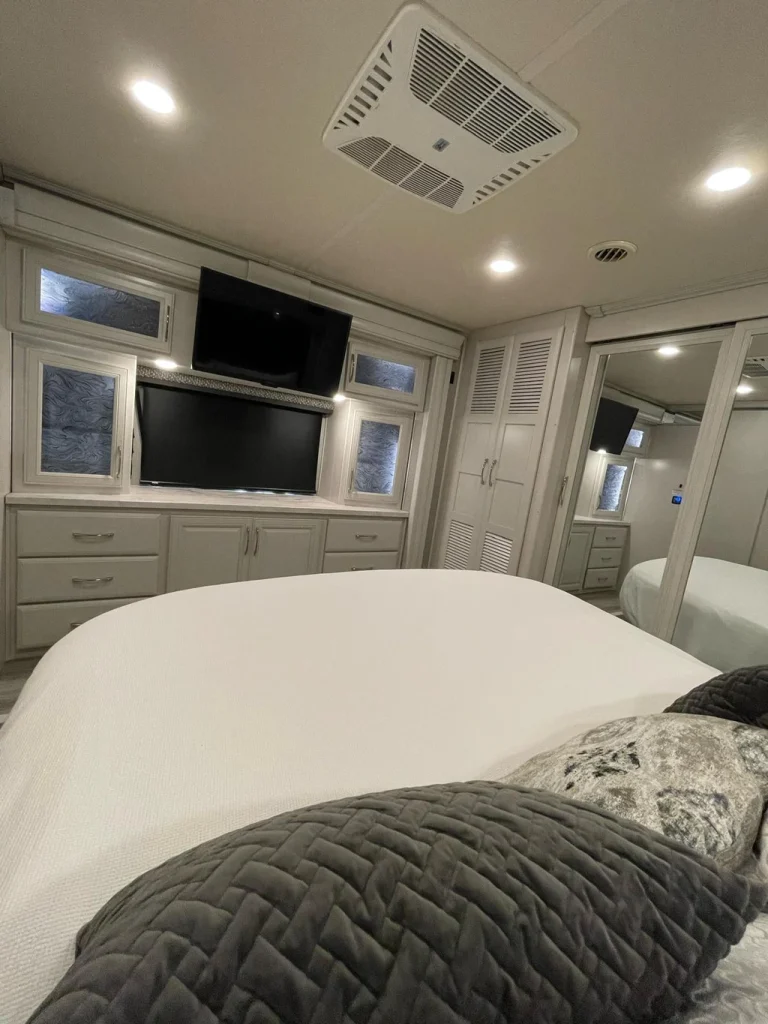 WhatsApp Image 2024-09-18 at 8.39.25 PM